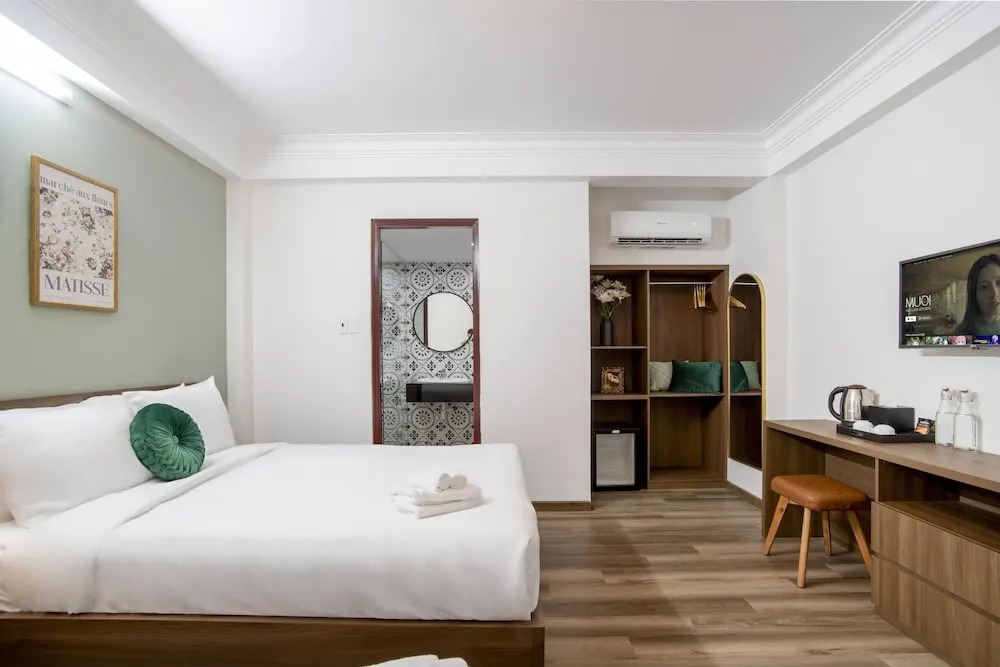SAZI BEN THANH Hotel HCM