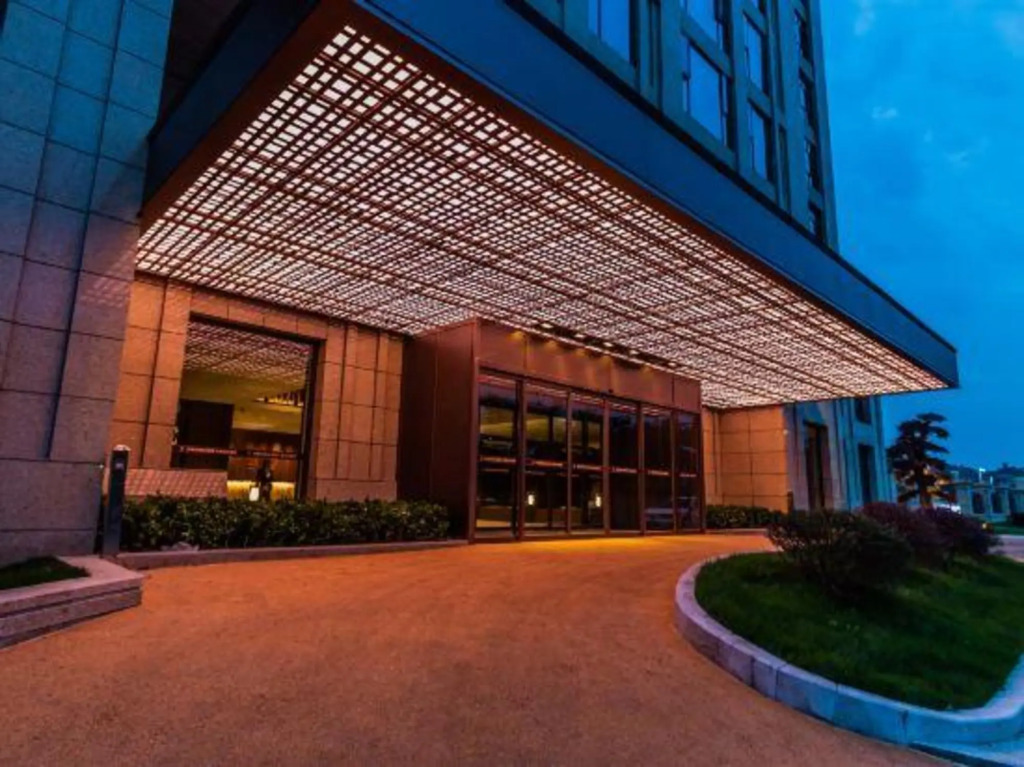 Baili Shachanghua Hotel