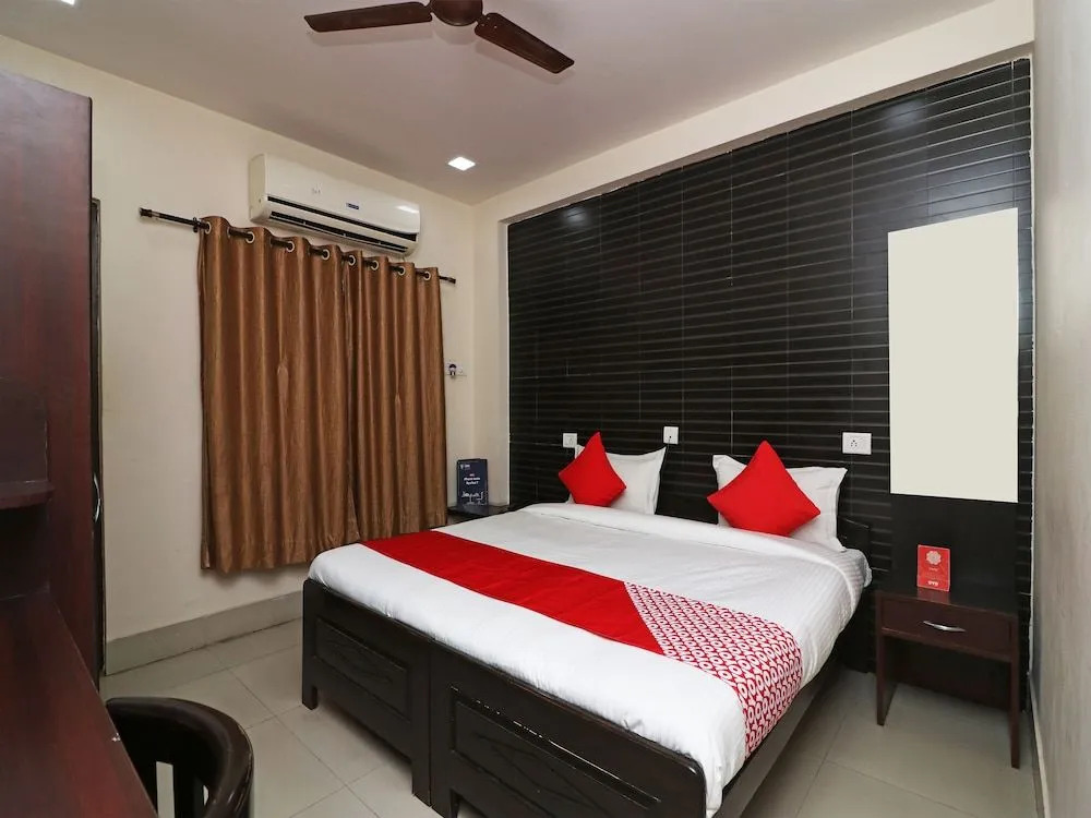 OYO 22889 Hotel Shree Ji