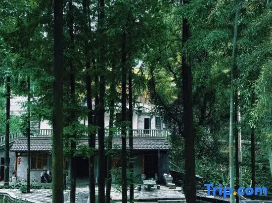 Anji Qixia Mountain Homestay