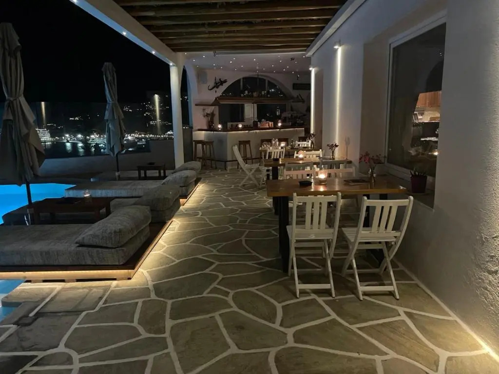 Orizon Tagoo Mykonos