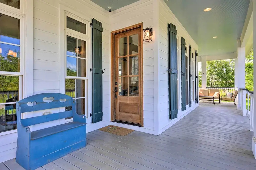 Bright Waveland Home - Walk to Beach Access!