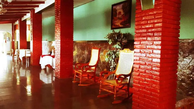 Hostal Moderno