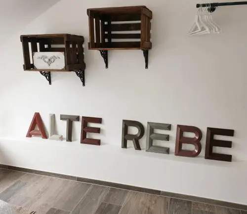 Zur alten Rebe Ferienhaus und Weingut