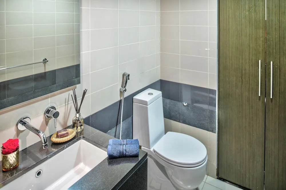 Luxury Staycation - Lofts East