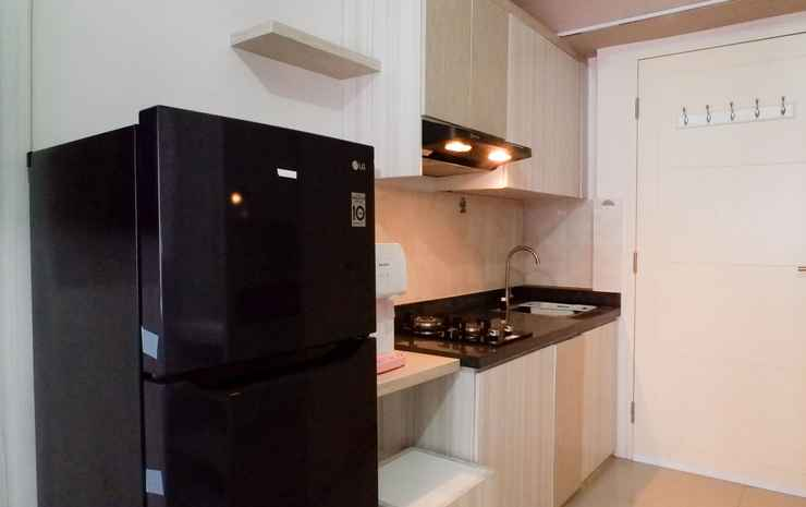 Spacious and Tidy Studio Apartment Access to Pakuwon Mall at Tanglin Supermall Mansion By Travelio