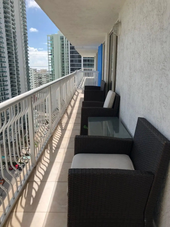 Lux studio Oceanview 2 Queen Beds Free Parking
