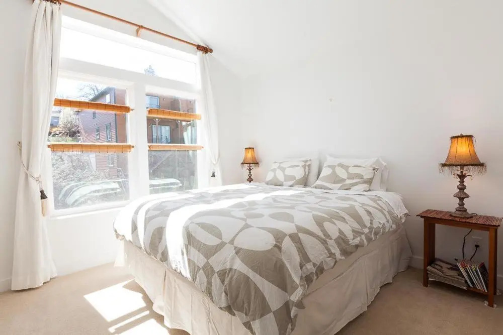 Venturi 2 Bedrooms 2.5 Bathrooms Townhouse