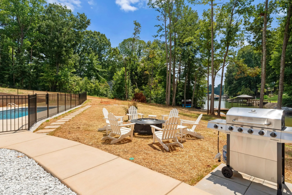 Hideaway Cove Private Dock Firepit New Build