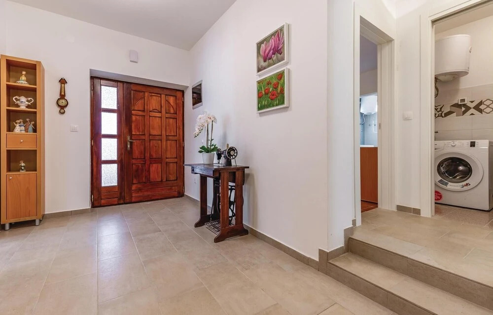 Amazing Home in Medulin With Wifi and 3 Bedrooms
