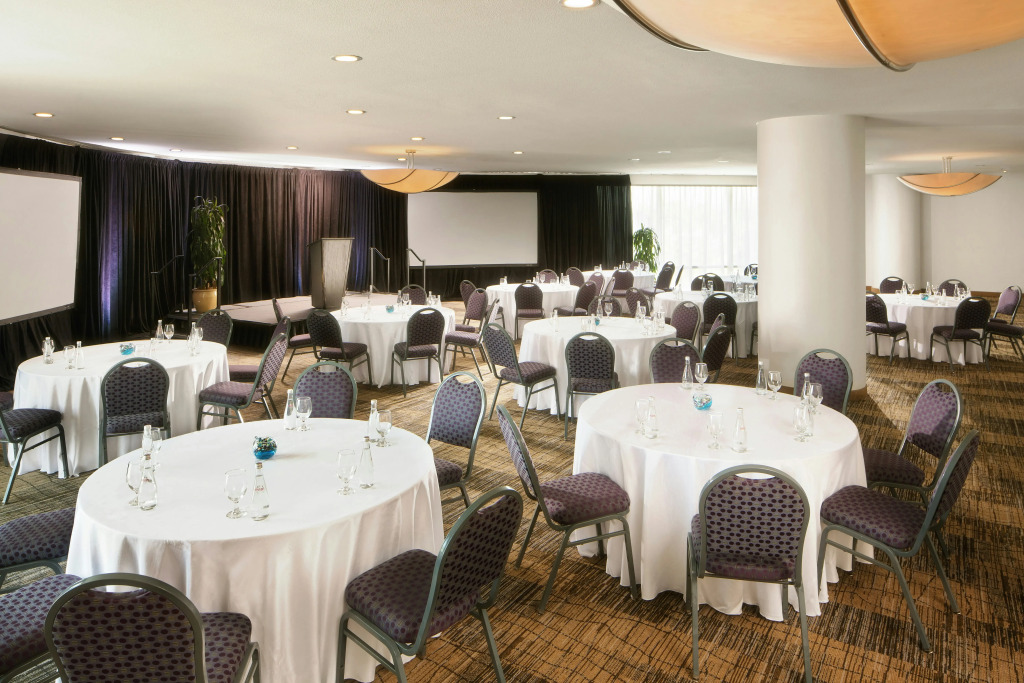 DoubleTree By Hilton San Diego Hotel Circle