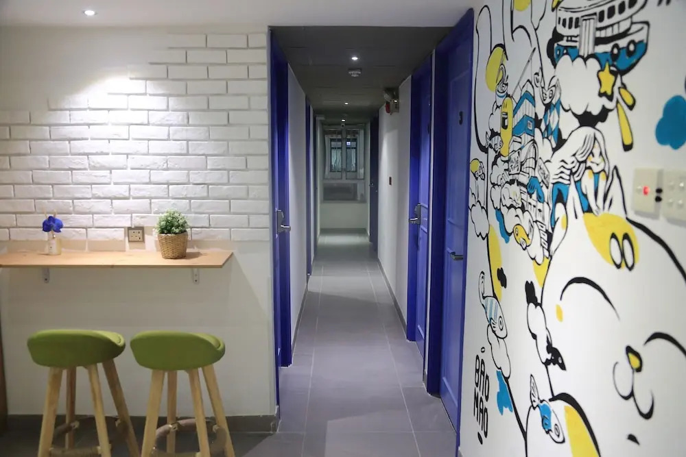 As 1 Hotel