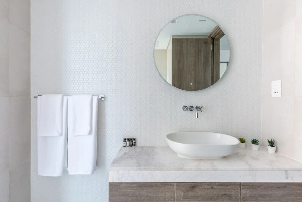 Stylish 2BR Apartment by the Beach - The Palm Jumeirah