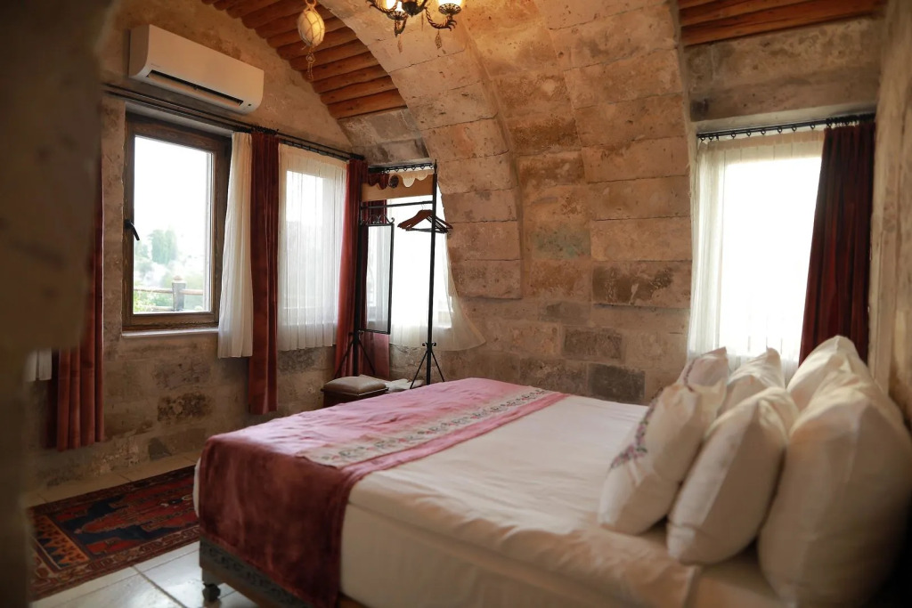 Şah Saray Cave Suites Halal Hotel