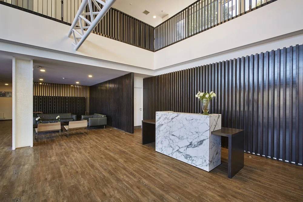 Platform Apartments by ESA