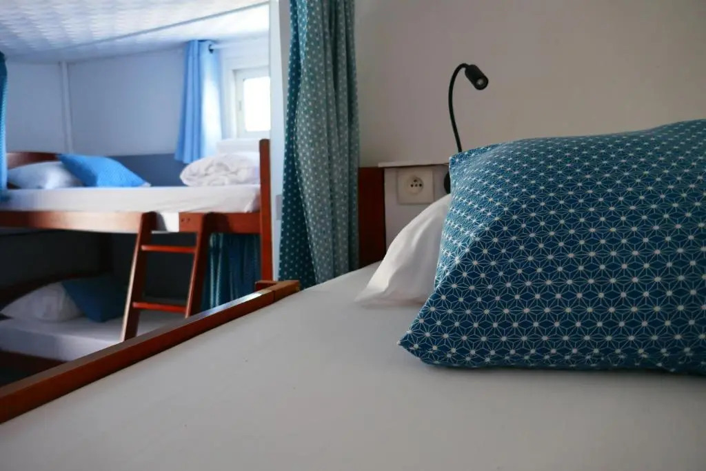 Les Baroudeurs Hostel