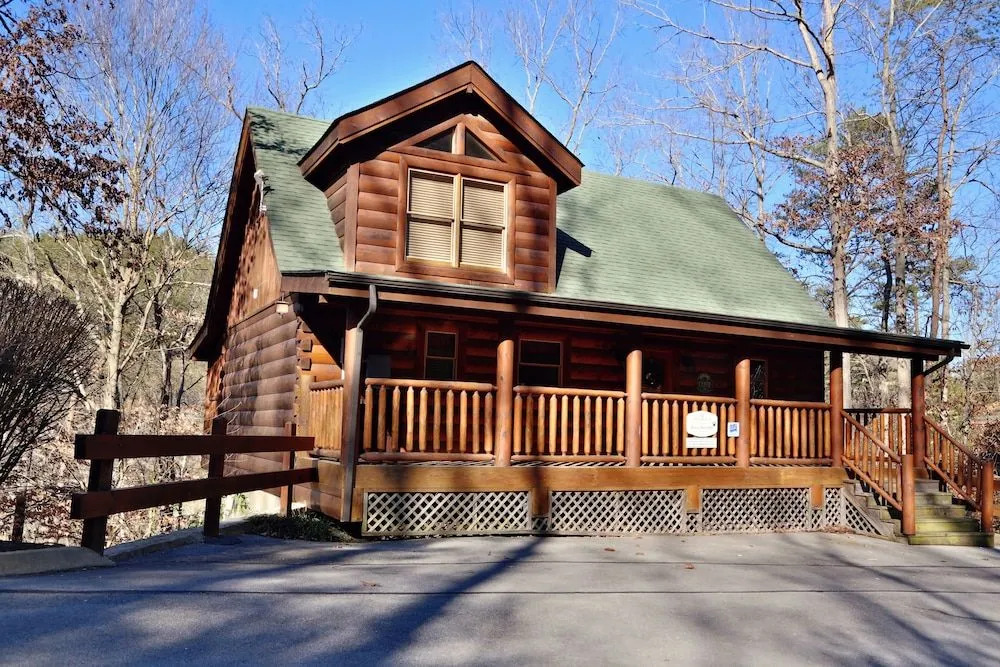 Sweet Surrender - One Bedroom Cabin