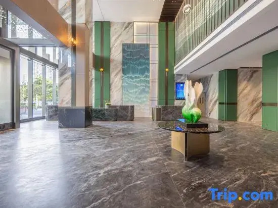 Wingate • Wyndham Grand Riverside Hotel (Gongbei Port Plaza Huafa Shangdu Branch)