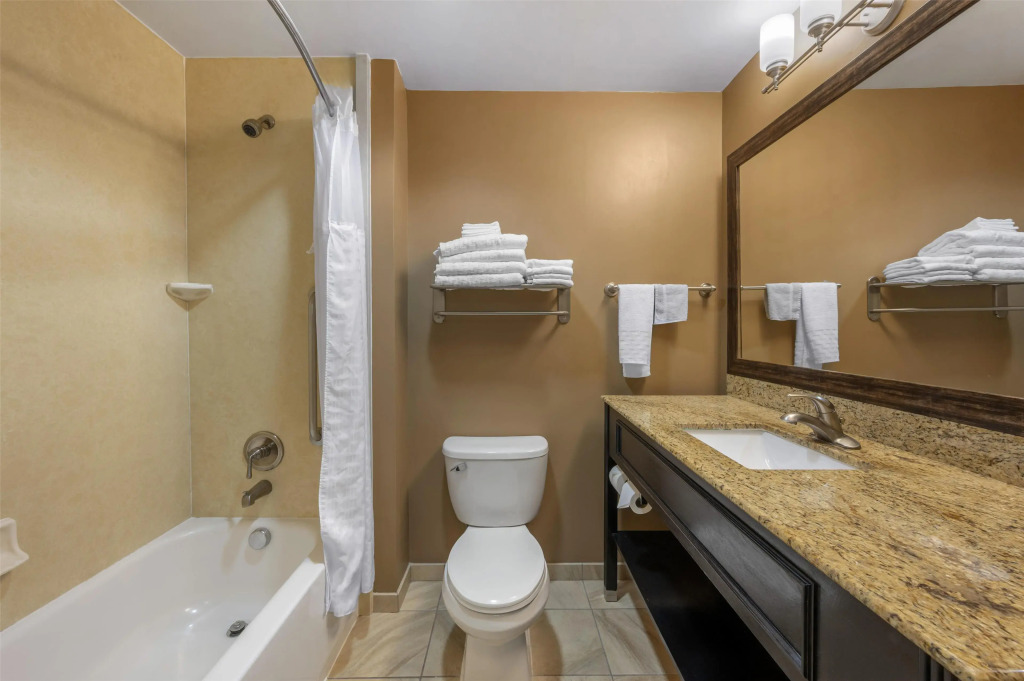 Best Western Plus College Park Hotel
