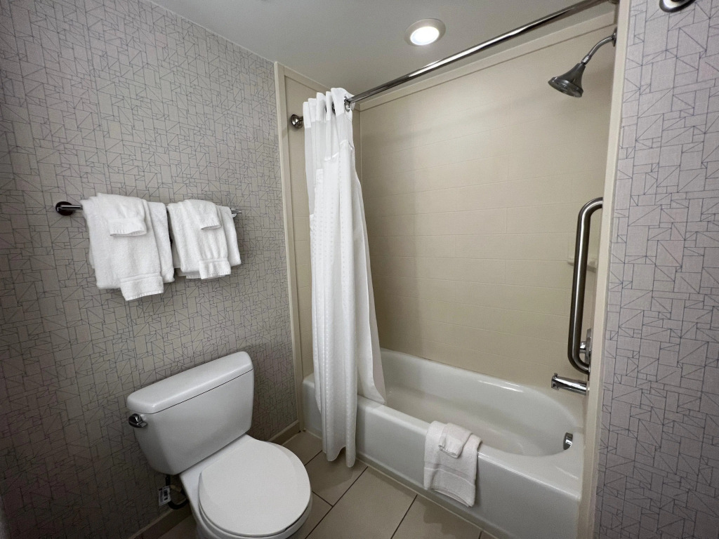 Holiday Inn Express & Suites Columbia - East Elkridge, Jessup an IHG Hotel