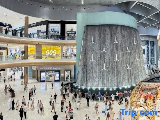 Elegant Apartment Walk to Burj Khalifa/Dubai Mall