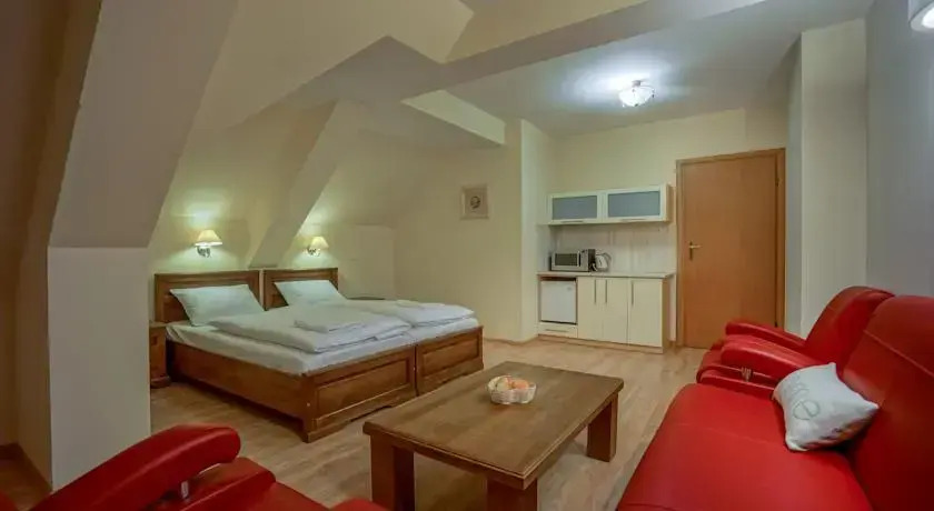 Jawor Pokoje i Apartamenty