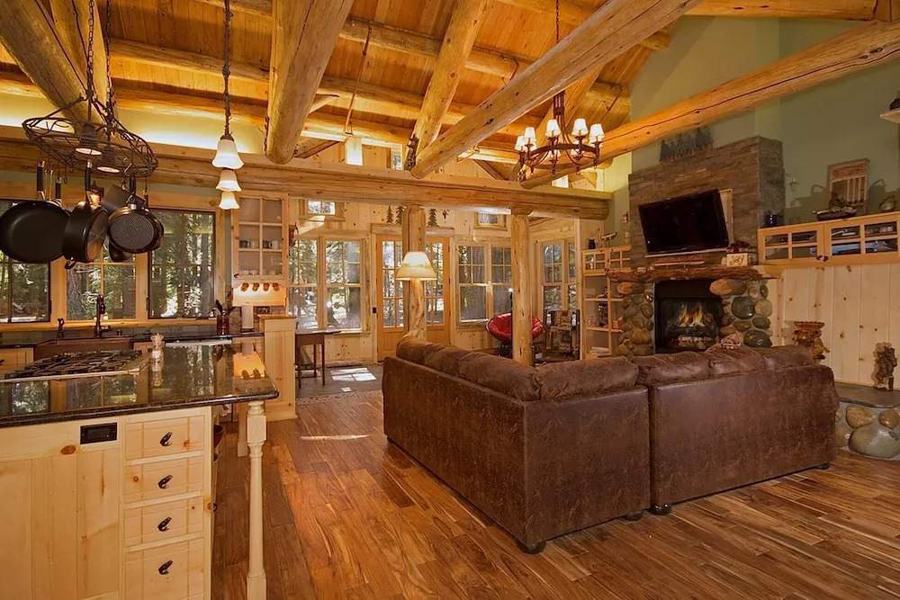 Homewood Hideaway - NEW Construction!!