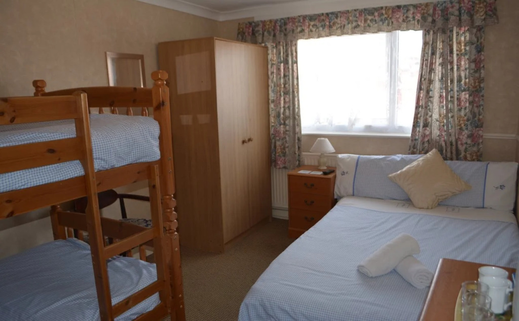 Holm Lea Hotel