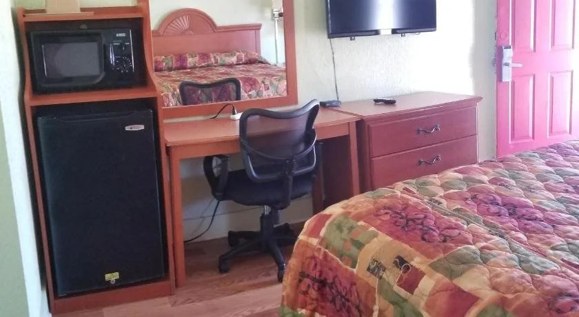 Budget Inn