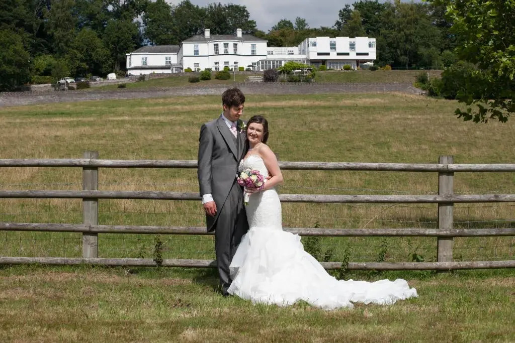 The Manor Hotel
