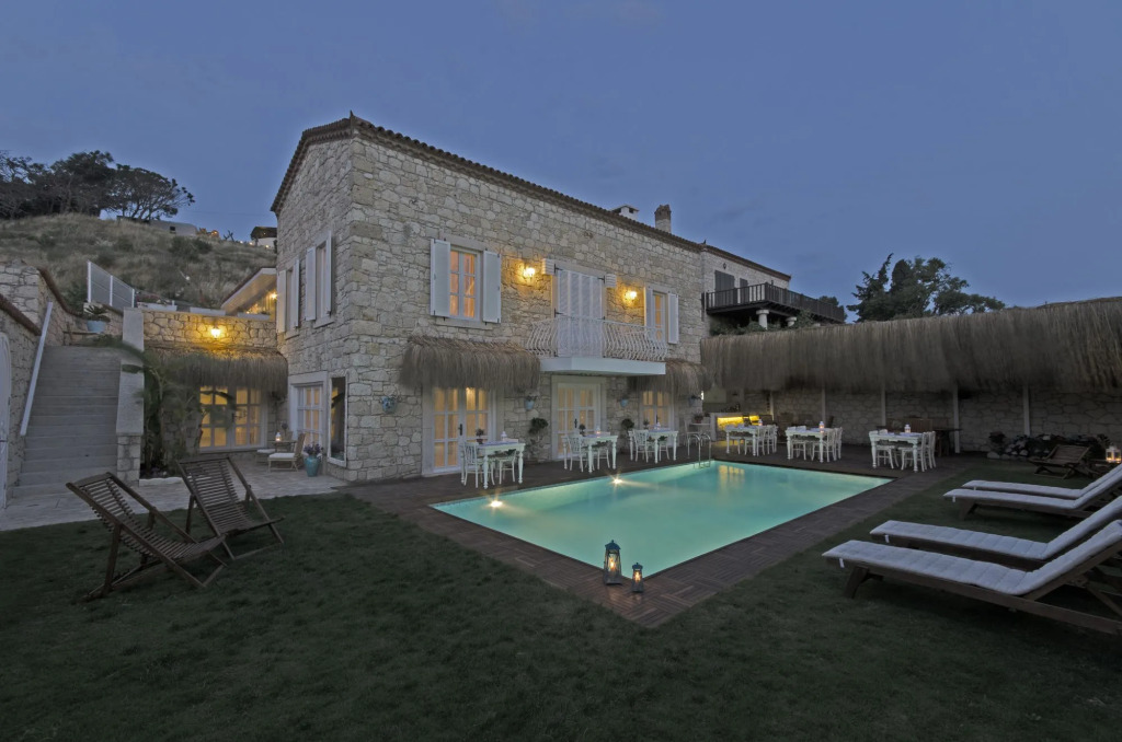 ALAÇATI ROKA TAŞ BUTİK HOTEL