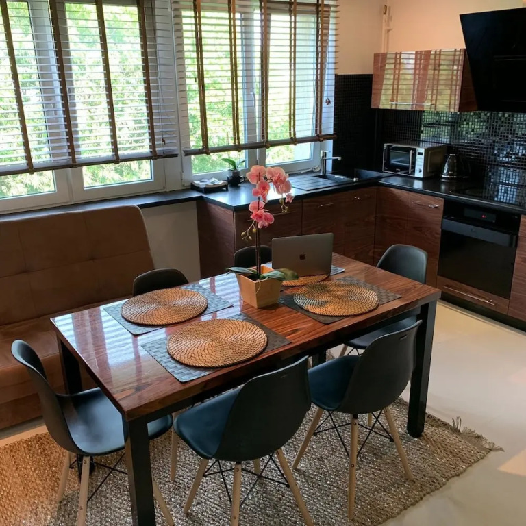 Your Home in Warsaw - Apartment Stegny- Mokotow