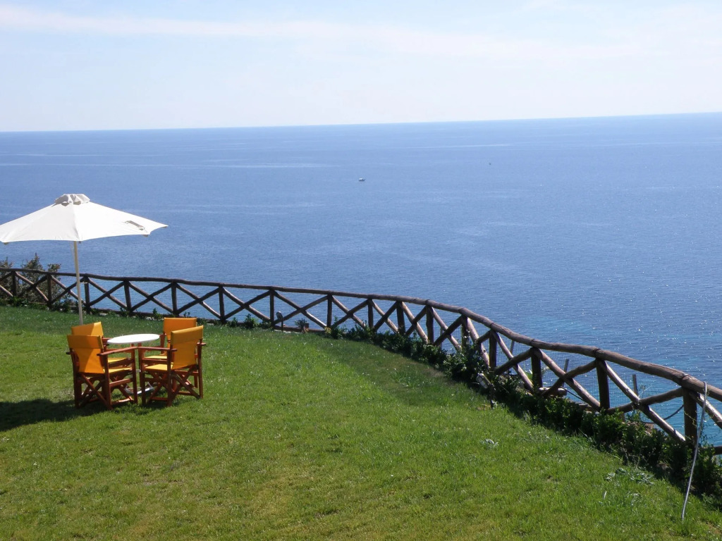 Koumaros Villas