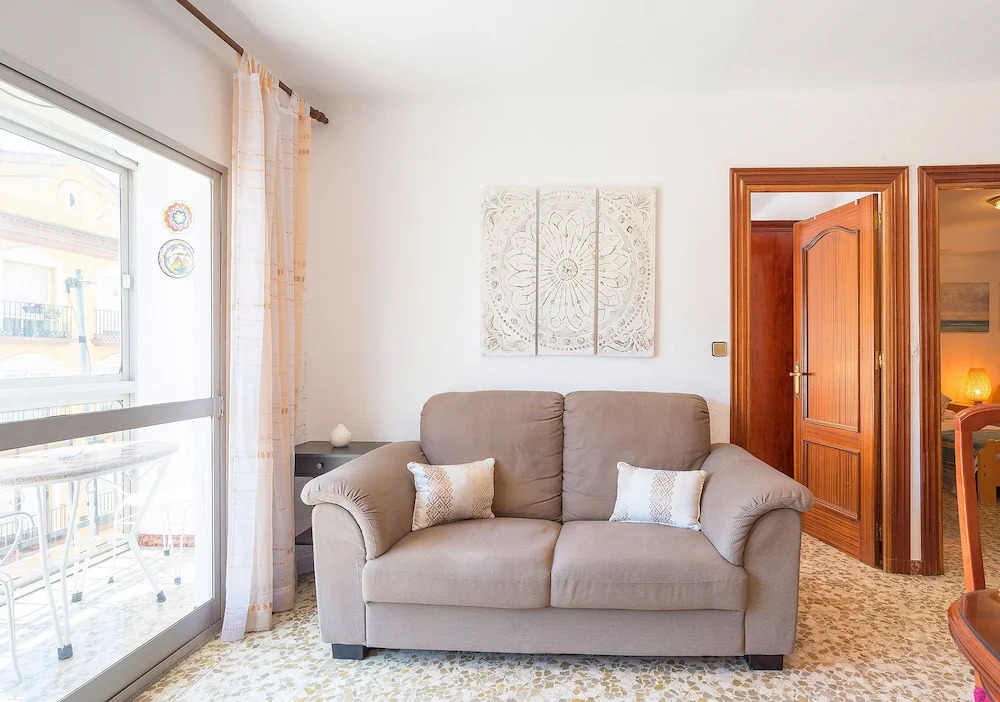 Molinillo Apartment City Center