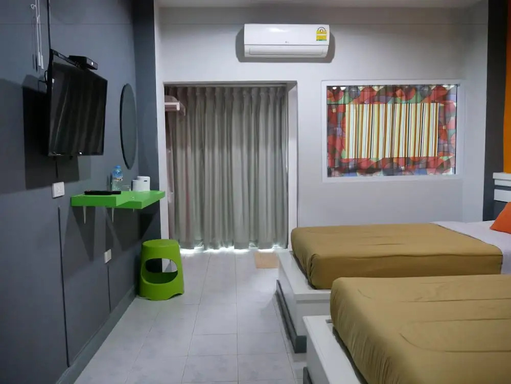 PK Hotel