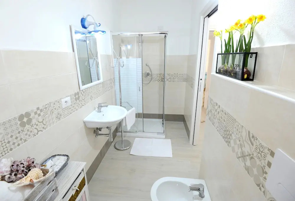 INAH Rooms