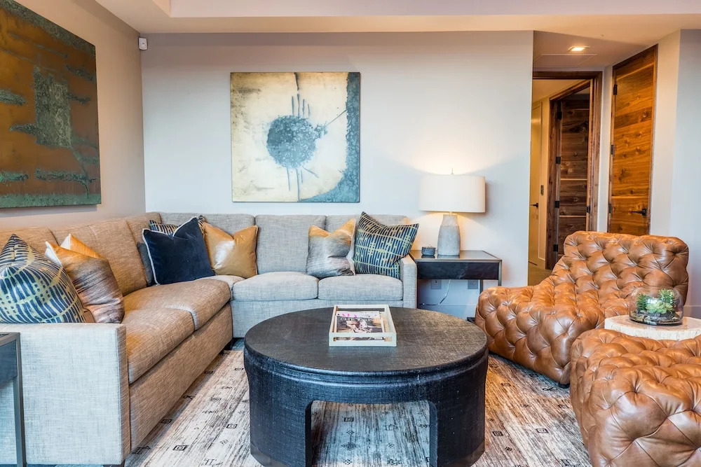 Luxury Service King Suite In Private Daily Hk 1 Bedroom Apts