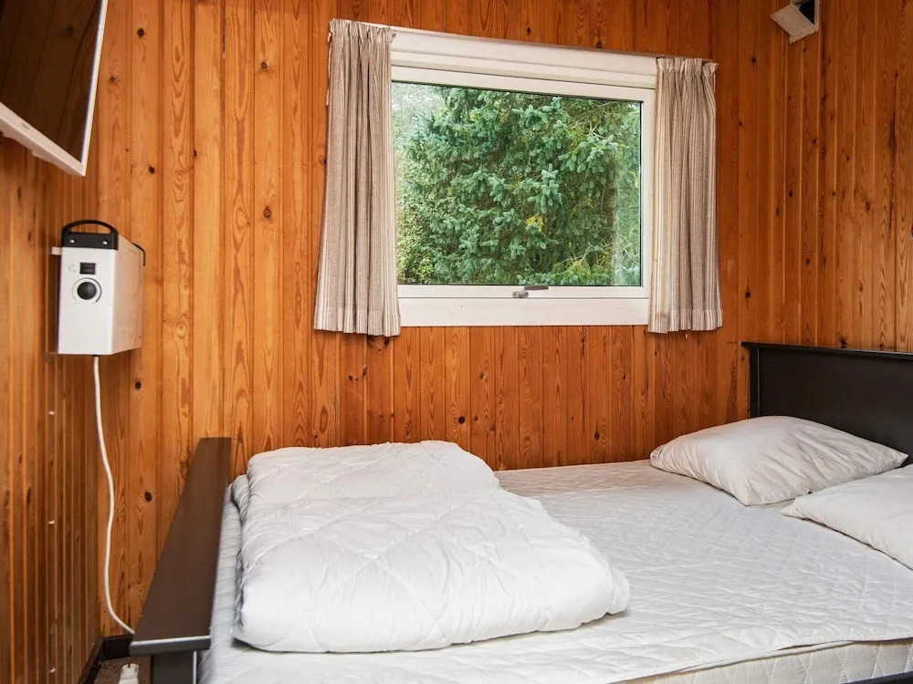 6 Person Holiday Home in Toftlund
