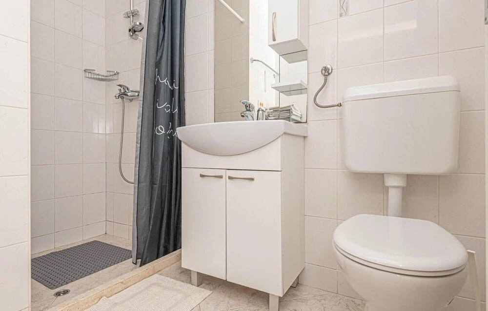 Nice Home in Rogoznica With Outdoor Swimming Pool, Wifi and 4 Bedrooms