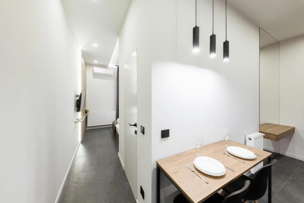 EVURI Apartments Smart House