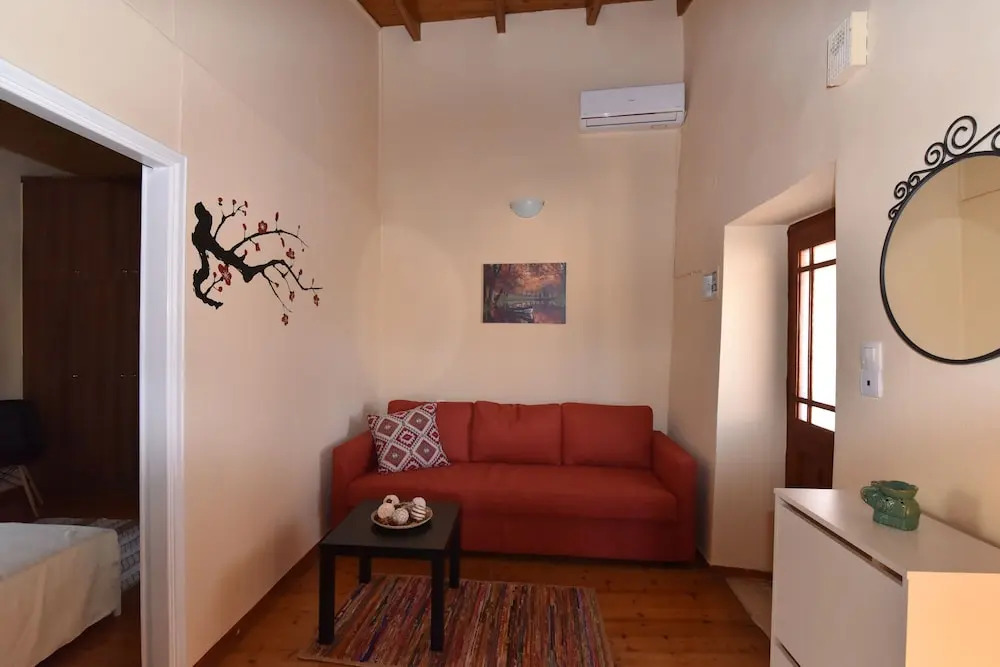 Marialena Apartment