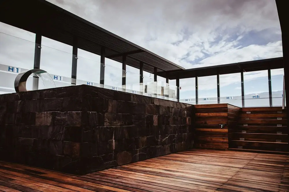 H1 Apartments Hotel