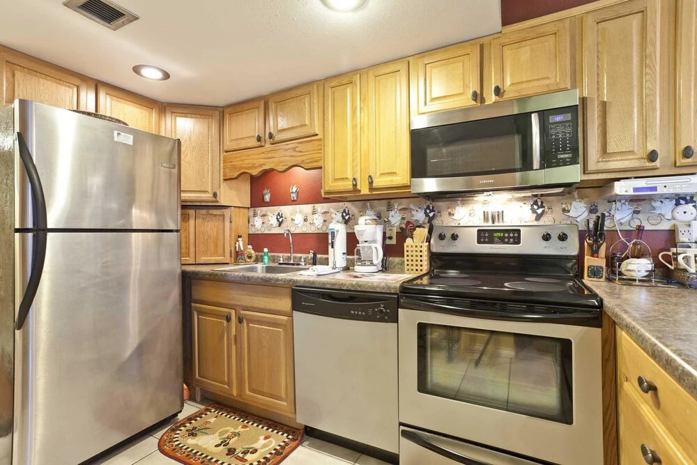 Aquarius Condominium 303