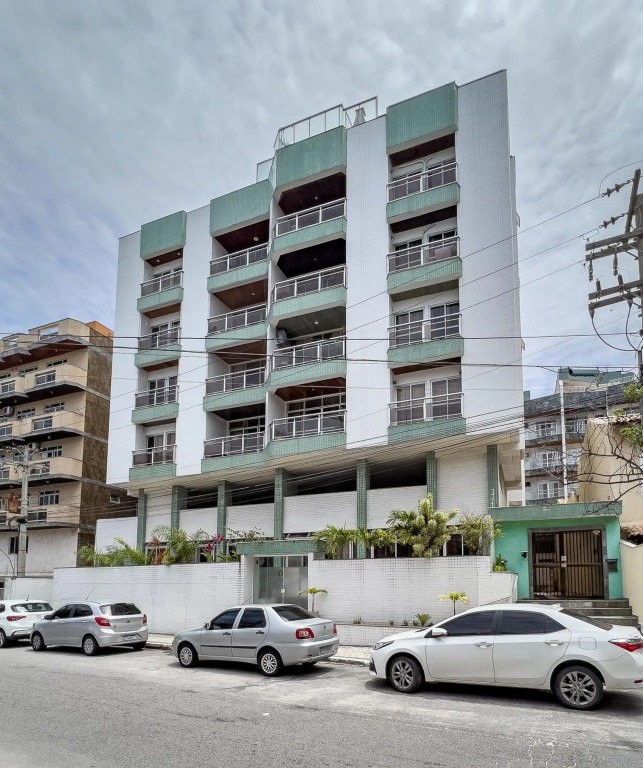 Apartamento a 200m da PRAIA DO FORTE com VISTA, GARAGEM, VARANDAS e Wi-Fi 250 MEGAS