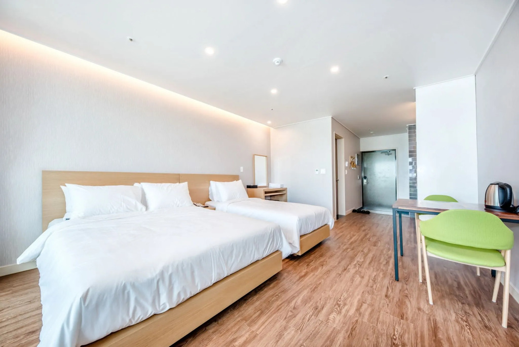 JnB Family Hotel