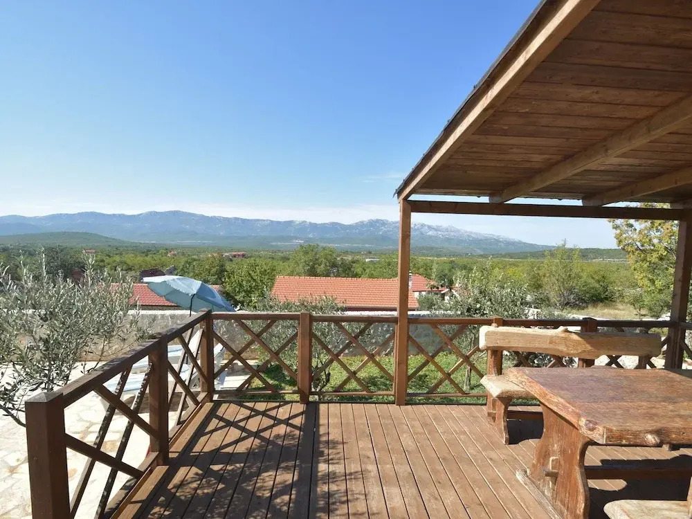 Welcoming Holiday Home in Ugljane With Swimming Pool