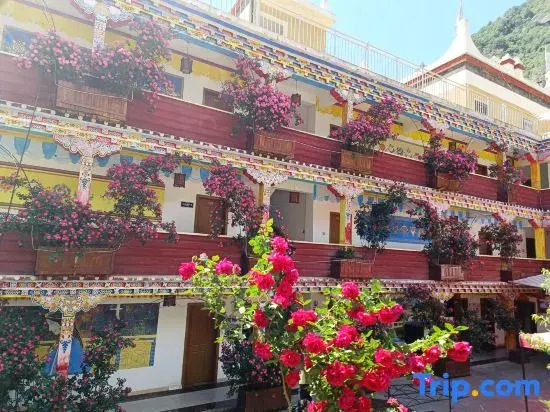 Yuemanshanju hotel