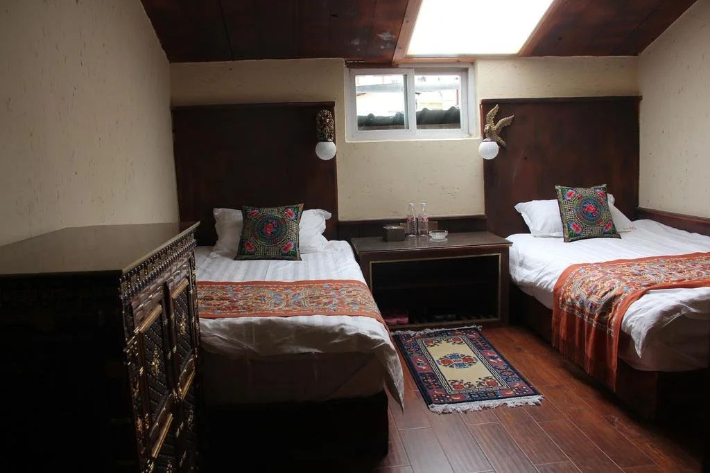 Sandal wood Hostel Inn
