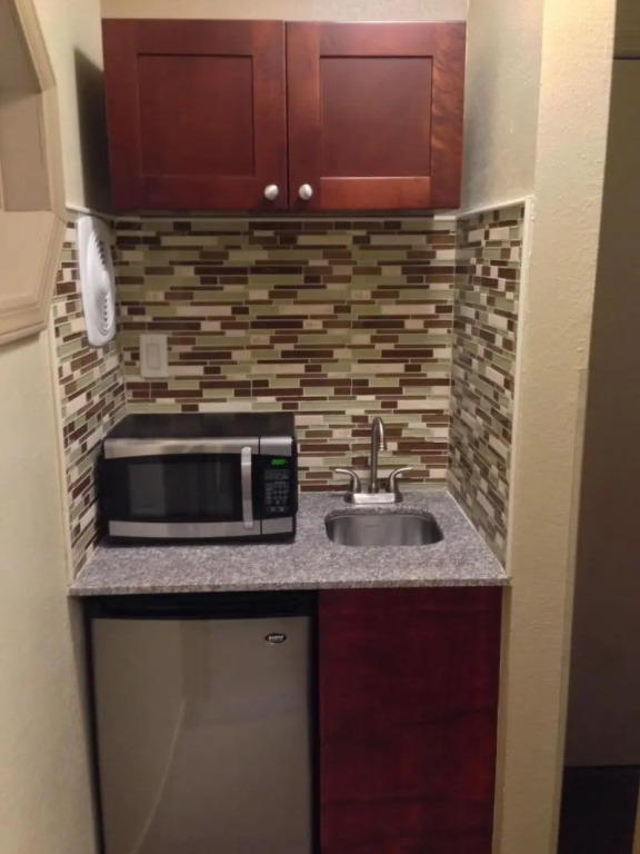 Travel Inn & Suites Flemington