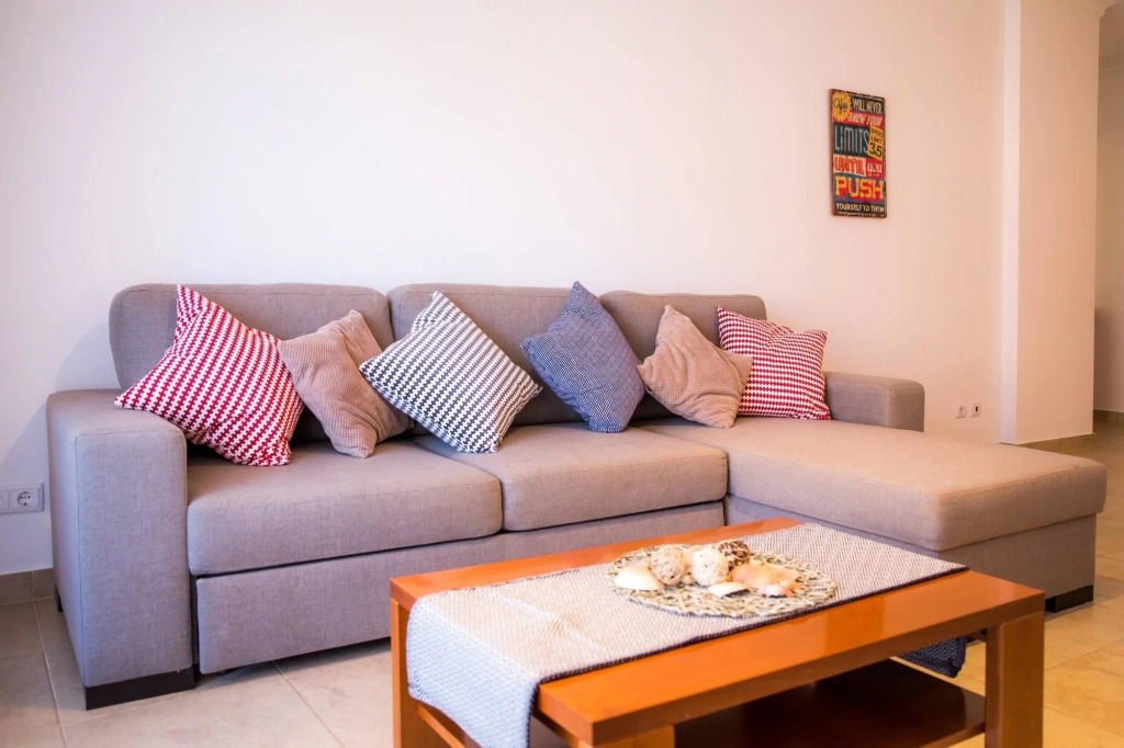 A04 - Large Modern 1 bed Apartment with pool by DreamAlgarve